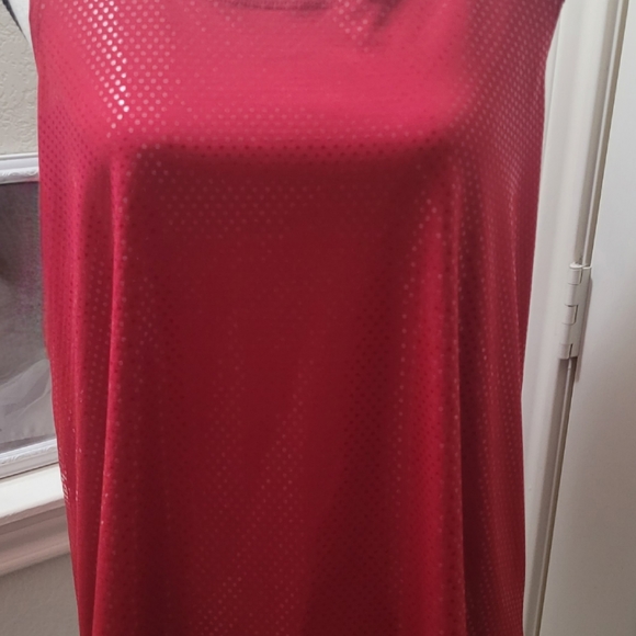 4/$25 Susan Graver Red Tank Blouse NWOT - Picture 3 of 7